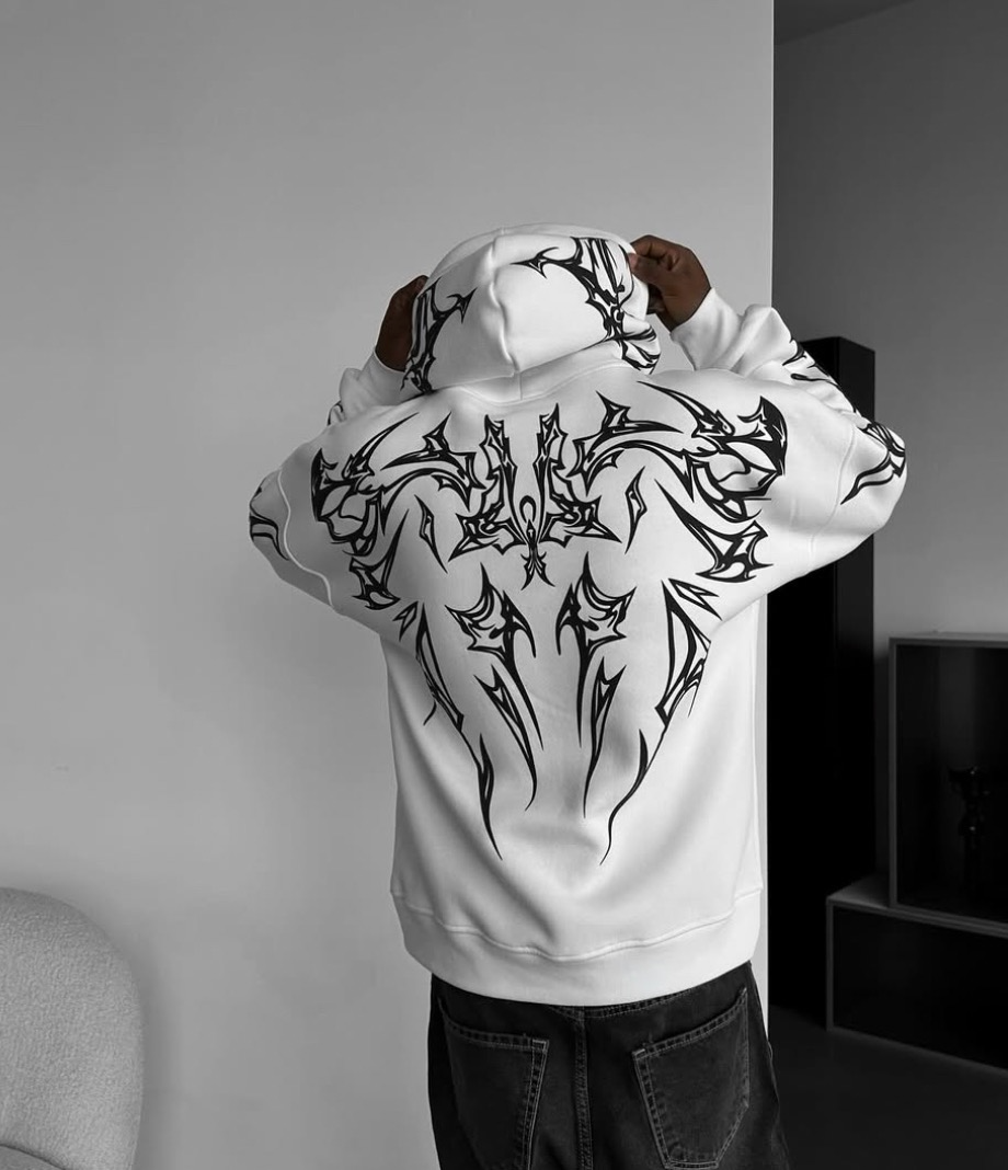 WHITE FANG UNISEX HOODIE